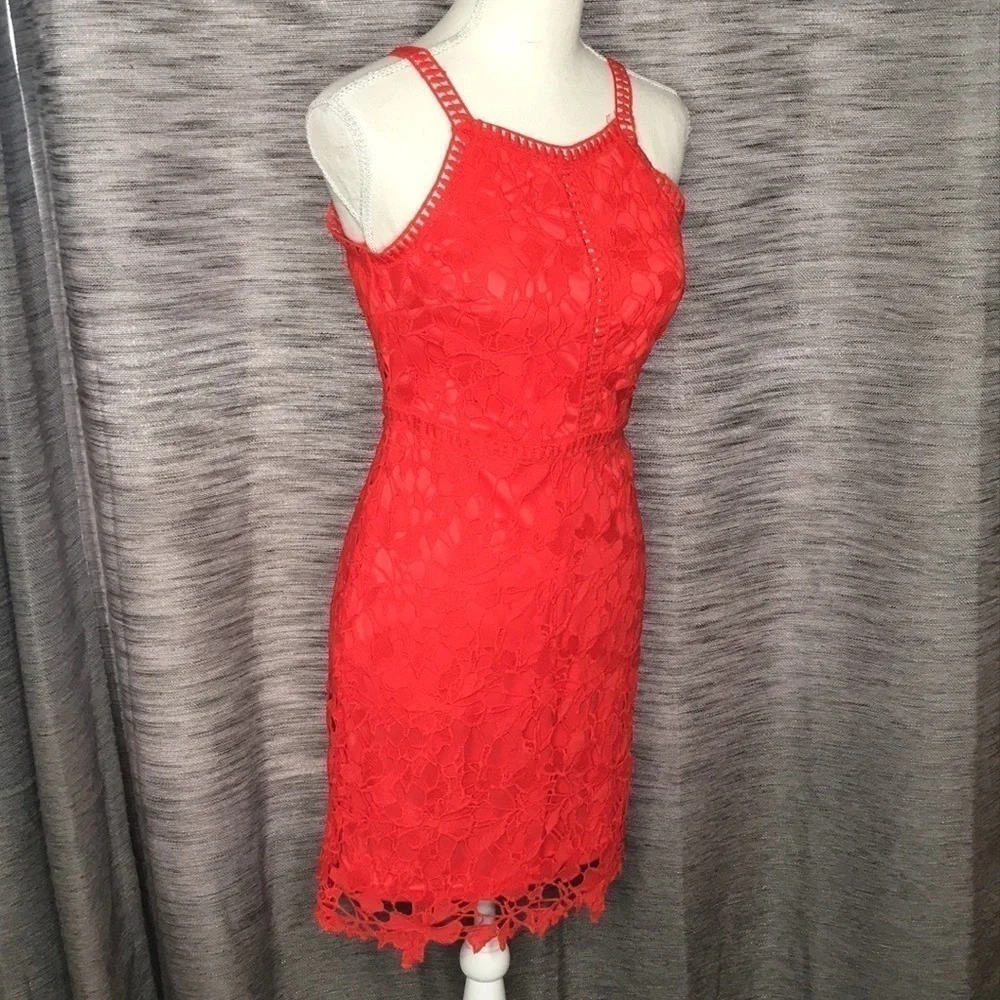 SHE + SKY RED SMALL DRESS - Picture 4 of 9